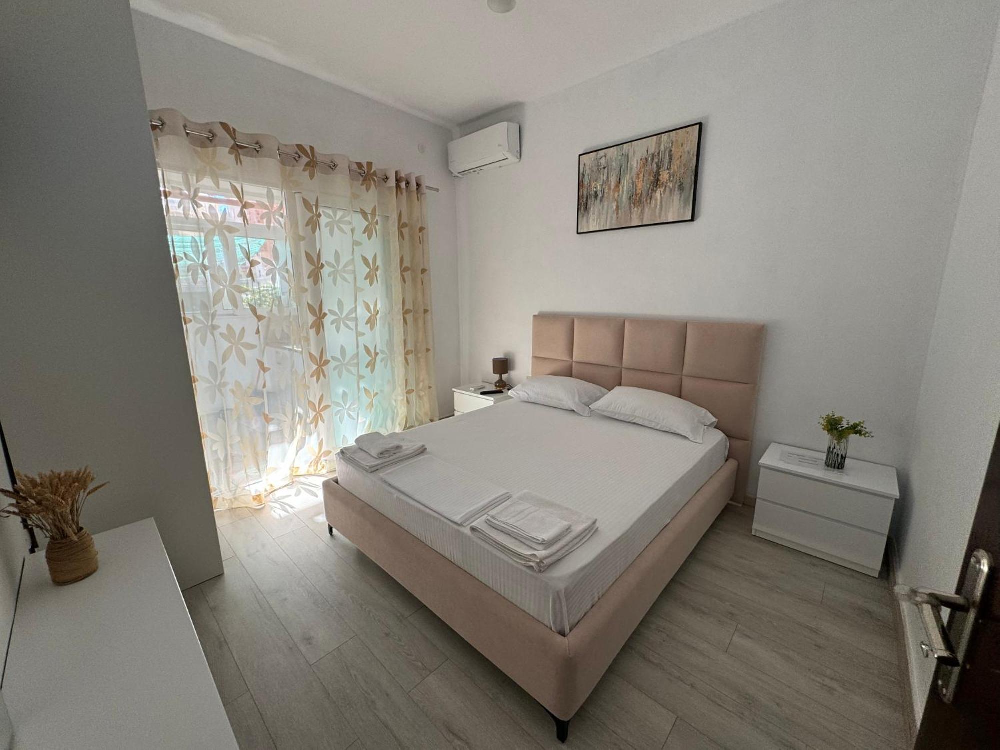 Dadaj Apartments Sarandë 外观 照片