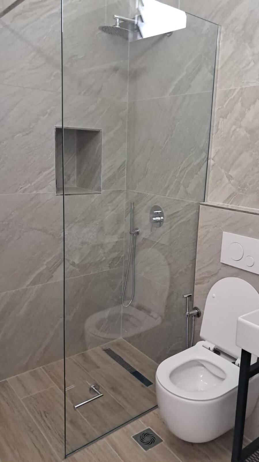 Dadaj Apartments Sarandë 外观 照片